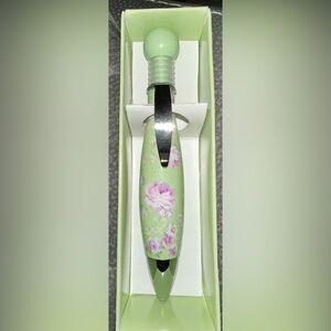 Michaels Vintage Green and Pink Floral Bubble Pen